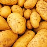 10 مواد غذائية غنية من المغنيسيوم للحد من الإصابة بأمراض القلب-البطاطا